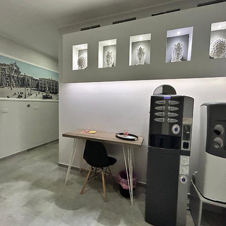 Pacini 88 Rooms And Apartment Catania Centro Exterior photo