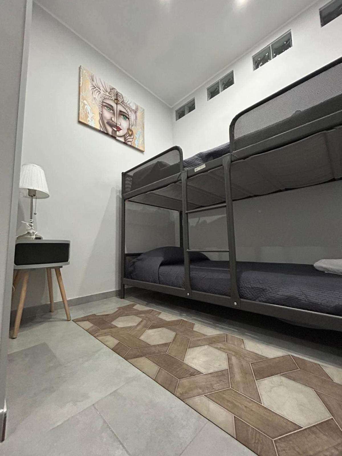 Pacini 88 Rooms And Apartment Catania Centro Exterior photo