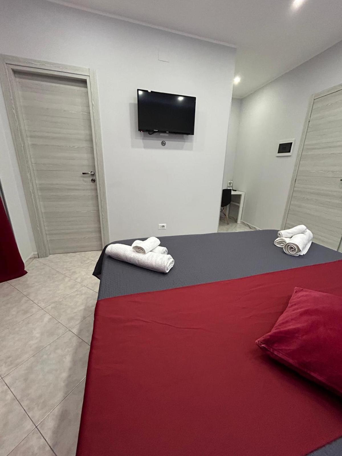 Pacini 88 Rooms And Apartment Catania Centro Exterior photo
